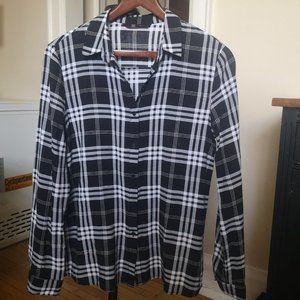 3/$20 Gef black and white plaid long sleeve blouse medium